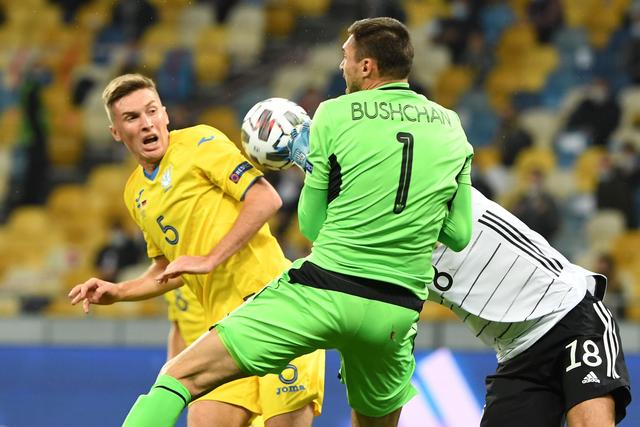 塔图姆24分绿军力克独行侠 热火送篮网6连败