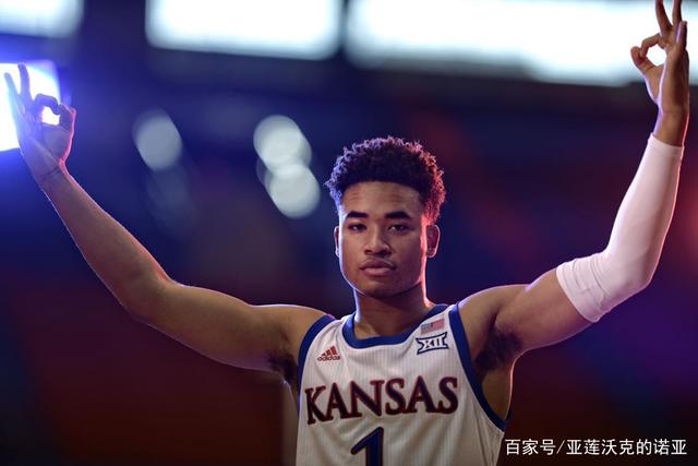 字母哥59+14雄鹿险胜活塞 魔术克步行者4连胜