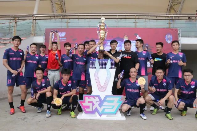 锡安28分鹈鹕力克篮网3连胜 独行侠险胜马刺